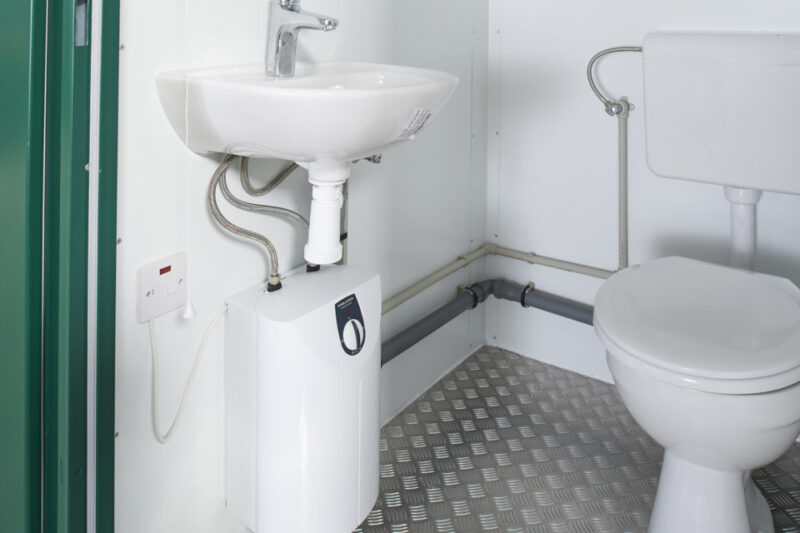 1+1 Double Mains Toilet 8ft x 5ft (RAL 6005) - Image 3