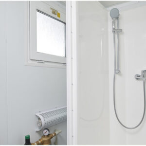8ft x 5ft Mains Toilet/Shower - Image 2